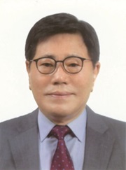 Senior Editorial Writer Song Na-ra (vice chairman)