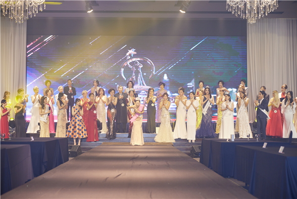 The 2nd Global K Model Contest for kid and adult models is held at the Ramada Renaissance Hotel in Seoul in February 2021.