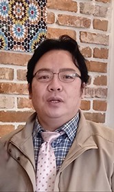 Korea Post Deputy Managing Editor Sung Jung-wook