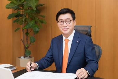 Ryu Je-don, CEO of Lotte Property & Development