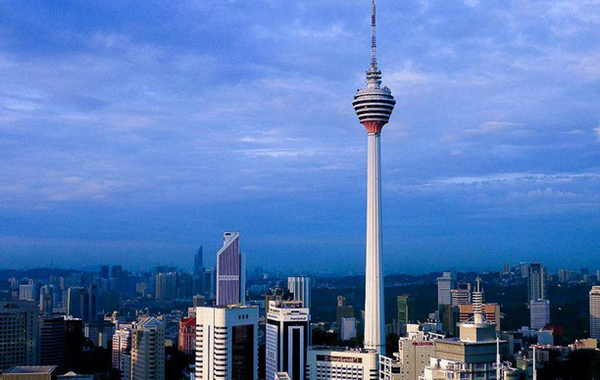 말레이시아 쿠알라룸푸르에 위치한 통신 타워 KL 타워
