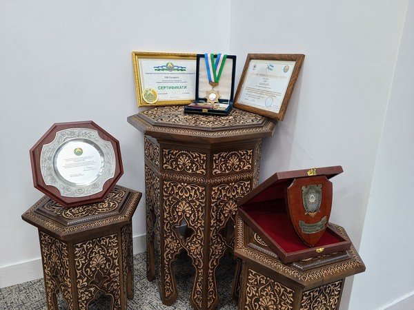 Various awards won by Chairman Edward Kim of the Korea-Uzbekistan Business Association