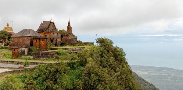 Preah Monivong Bokor National Park is a national park in southern Cambodia's Kampot Province that was established in 1993 and covers 1,423.17 km2 (549.49 sq mi).