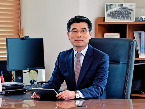 President Song Ho-sung of Kia