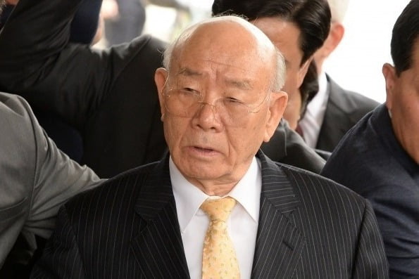 Former President Chun Doo-hwan
