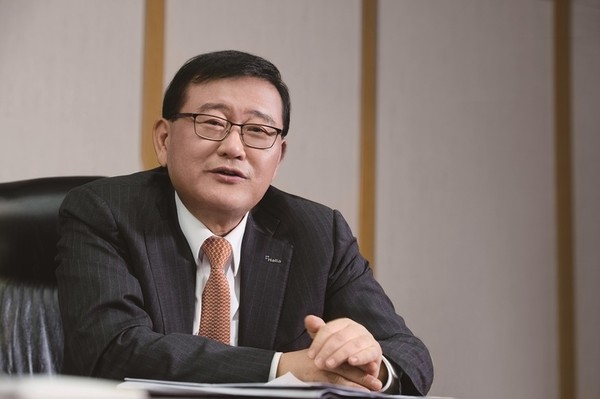 Chairman Chung Mong-won of Halla Group