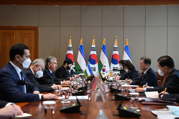Uzbekistan-South Korean summit, at Cheong Wa Dae, on December 17, 2021, Seoul.