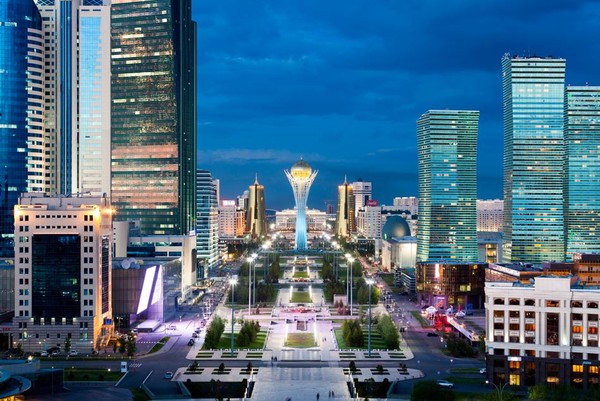 Nur-Sultan night view