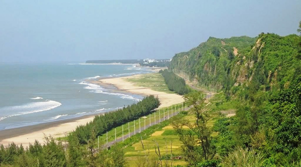 Cox’s Bazar Sea Beach, the longest natural sea beach in the world