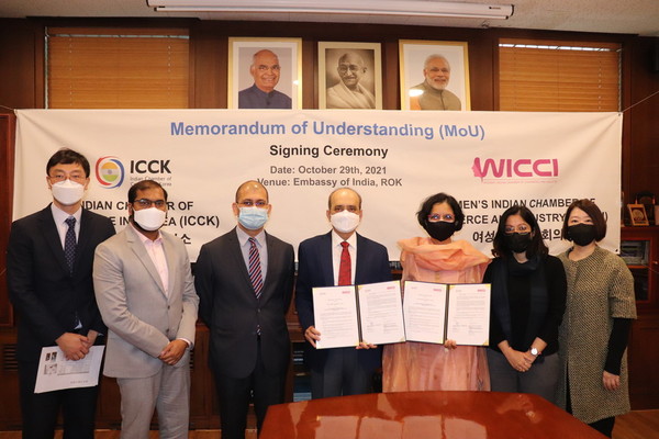 ICCK는 2021년 10월 29일 한국-인도 비즈니스 협의회(SKIBC)의 WICCI(Women's Indian Chamber of Commerce & Industry)와 손을 잡고 양국의 경제, 교육, 문화, 상업 및 산업 활동을 적극 지원하기로 했다.