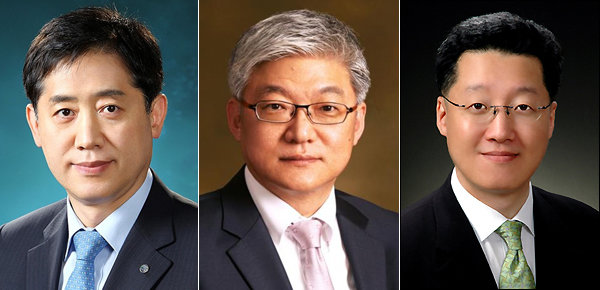 (From left) Kim Joo-hyun, chairman of the Financial Services Commission, Yoon Deok-min, the ambassador to Japan, and Chung Jae-ho, the ambassador to China.