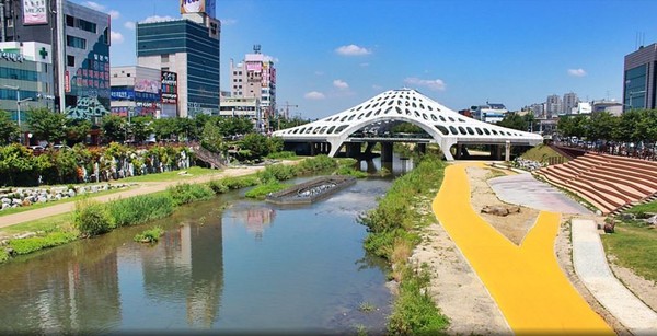 Mokcheok-gyo Bridge