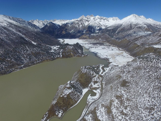 Photo shows the Laigu Glaciers in Baxoi county, Qamdo, southwest China's Tibet autonomous region. (Photo by Shui Xiaojie/People's Daily Online)