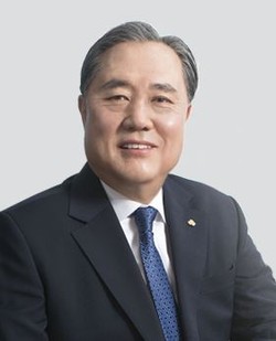 Chairman Park Cha-hoon of the MG Community Credit Cooperatives