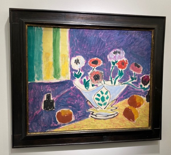Another Henri Matisse's work is dispalyed at the Frieze 2022 gallery.