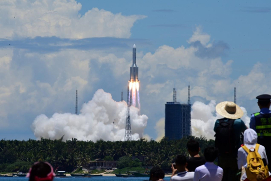 A Mars probe is launched from the Wenchang Spacecraft Launch Site in south China's Hainan province, July, 2020. (By Meng Zhongde/People's Daily Online)