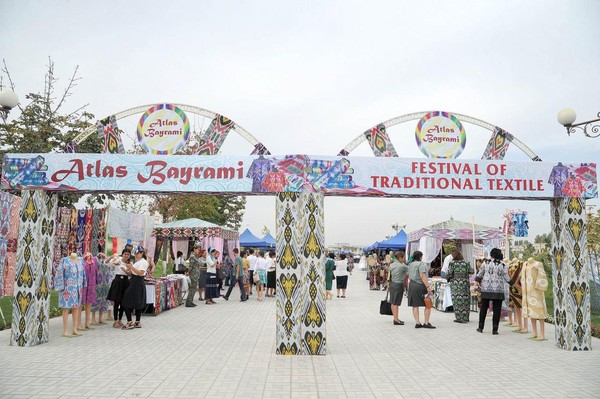 The Margilan City of Uzbekistan hosts the 5th International Festival of Traditional Textiles Atlas Bayramy.