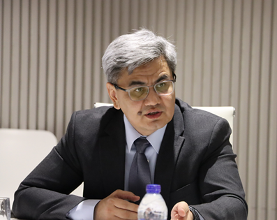 Director Obid Hakimov of the Center for Economic Research and Reforms under the Administration of the President of the Republic of Uzbekistan