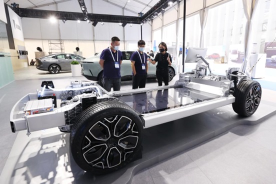Smart electric vehicle technology platform “CHN” is exhibited at the 2022 World New Energy Vehicle Congress in Beijing, Aug. 28, 2022. (Photo by Chen Xiaogen/People’s Daily Online)
