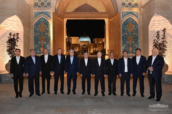 Participants of the Shanghai Cooperation Organization summit are in Samarkand, September 15, 2022