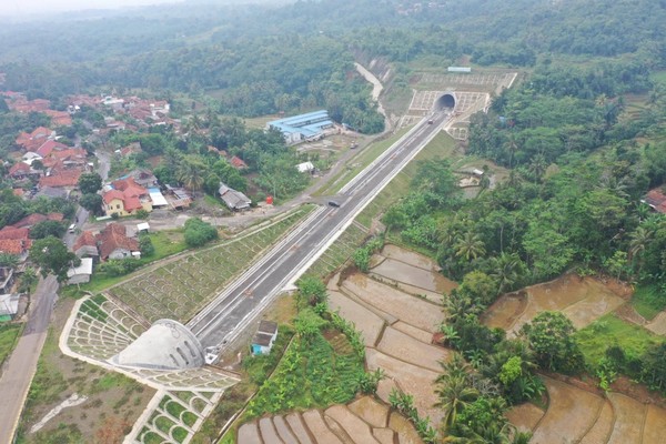 Tunnel No. 6, the longest tunnel of the Jakarta-Bandung High-Speed Railway is completed, Feb. 18, 2022. (Photo by China Railway No. 3 Engineering Group Co., Ltd.)