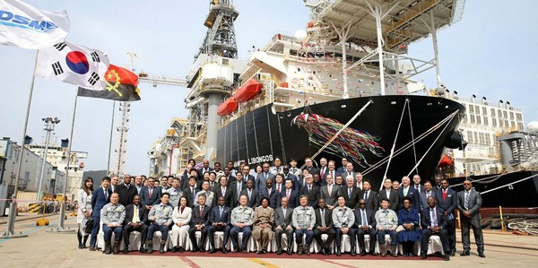 First Lady of Angola, Ana Dias Lourenco, during the delivery of the first of two Sonangol´s drillship built by Korea Daewoo