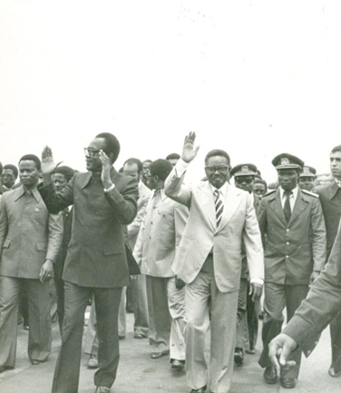President Neto first visit to Zaire (now Democratic Republic of Congo) to meet President Mobutu Sesse Seko