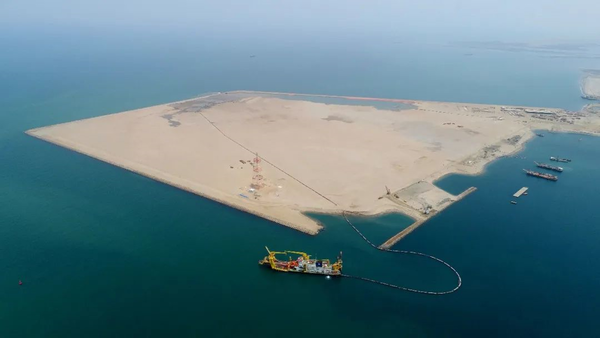 Photo shows a commercial port constructed by China Harbour Engineering Company in Jazan, Saudi Arabia. (Photo provided by China Harbour Engineering Company)