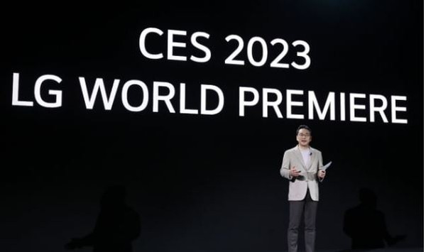 CEO William Cho of LG Electronics delivers a speech at the press conference held at the Mandalay Bay Convention Center in Las Vegas, Nevada, the U.S. on Jan. 4, 2023.