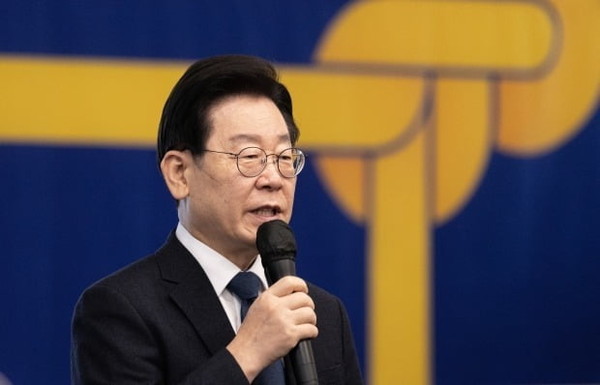 Lee Jae-myung, the leader of the main opposition Democratic Party