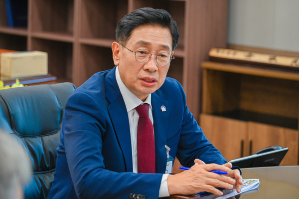 Governor Jeon Jin-sun of Yangpyeong-gun