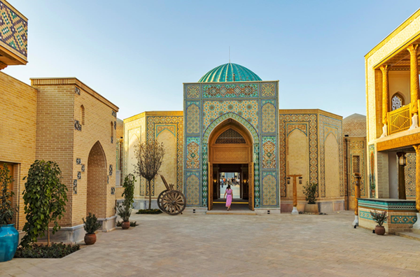 Samarkand tourist center "The Great Silk Road" - is a new pearl of Central Asia