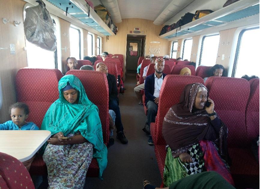 Photo shows passengers on a train running on the Addis Ababa-Djibouti Standard Gauge Railway. (Photo by Huang Peizhao/People's Daily)