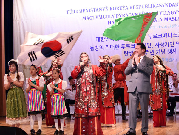 Culture Days of Turkmenistan in the Republic of Korea held in the Korea Chamber of Commerce and Industry's Grand Hall 