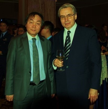 Ambassador Aleksandr Timonin of the Russian Federation in Seoul (left) poses with Chairman Shin of ICFW at a diplomatic function in Seoul.
