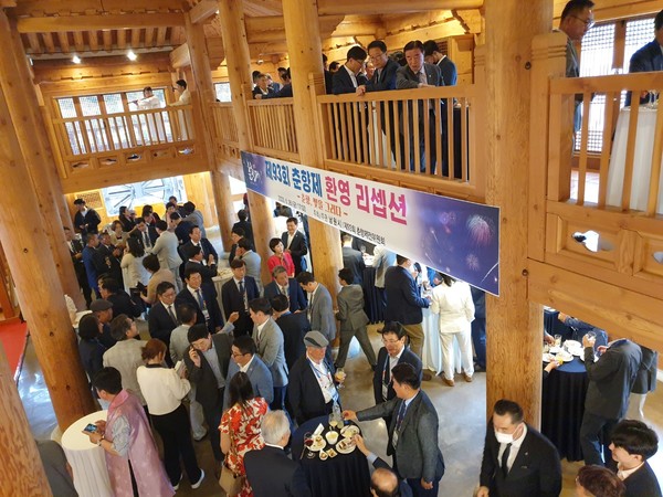 A welcoming reception for foreign ambassadors and  government officials and other participants in the 93rd Chunhyang Festival gets underway in Namwon City on May 26, 2023.