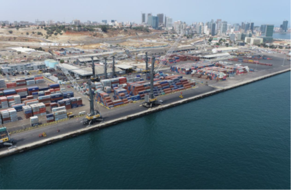An Angolan sea port with a well-developed cargo-handling infrastructure.