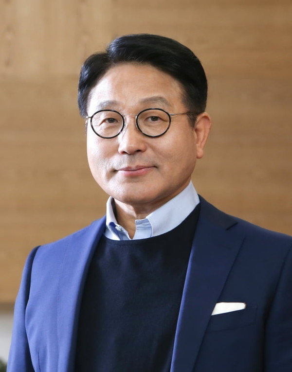 CEO An Tong-il of the Hyundai Steel Group