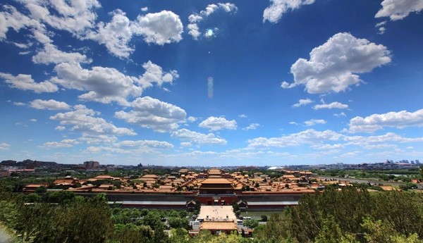 Photo shows the Palace Museum in Beijing. (Photo by Ding Bangxue/People's Daily Online)