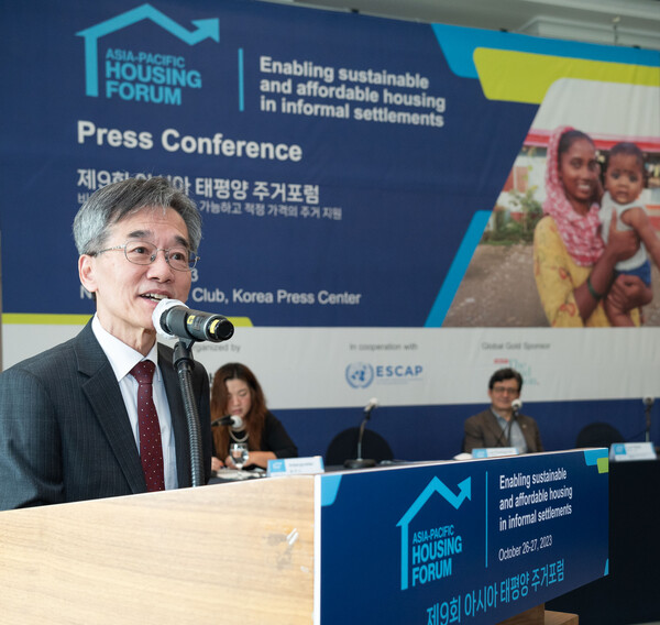 Lee Kwang-hoi, National Director of Habitat for Humanity Korea