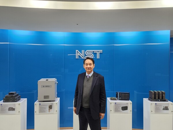 NST  VICE-President , Developer Choi Byoung Kwan