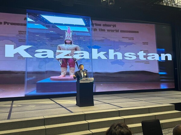 Delivering congratulatory remarks, Ambassador of Kazakhstan to Korea Nurgali Arystanov expressed gratitude to KIGAM