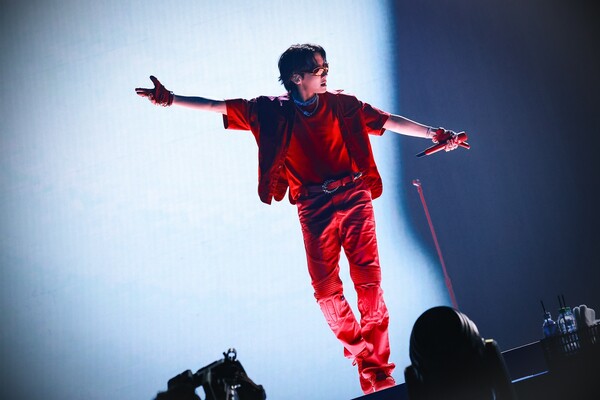 BTS j-hope HOPE ON THE STAGE アミボムカバー BTS j-hope HOPE ON THE STAGE アミボムカバー