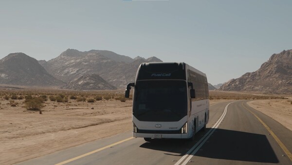 Hyundai’s Universe FCEV operating in NEOM’s Trojena region. (Source: Hyundai Motor Group)