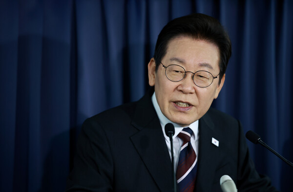 President Lee meets Korean Americans in Washington: “Let’s write a new ...