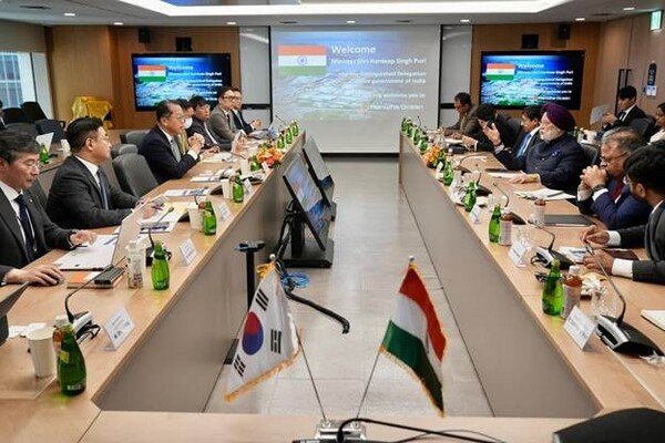 Hardeep Singh Puri, India’s Minister of Petroleum and Natural Gas, and his delegation visited South Korea on November 13–14. (Source: Embassy of India in Korea)